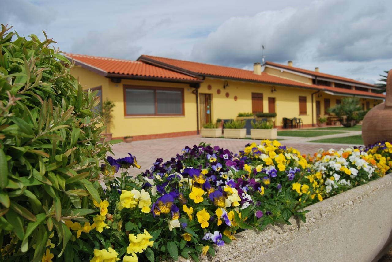 Le Terre Di Bac Bed and Breakfast Borgo Montenero Εξωτερικό φωτογραφία
