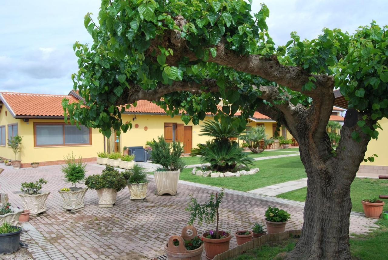 Le Terre Di Bac Bed and Breakfast Borgo Montenero Εξωτερικό φωτογραφία